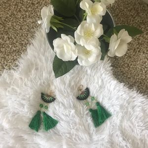 New unbranded Women earrings